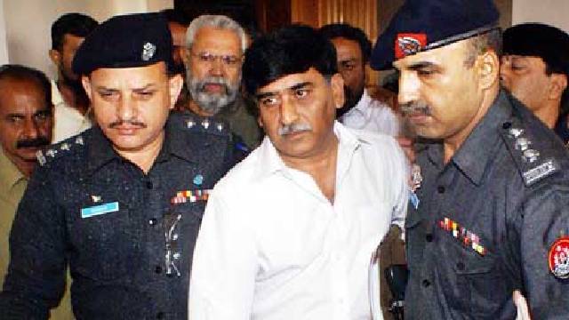 Afaq Ahmed arrested after Karachi dumper burning incidents