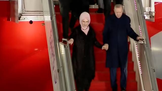 Pakistan rolls out red carpet to welcome Turkish President Erdogan