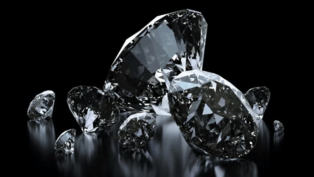 Scientists create artificial  ‘super diamond’