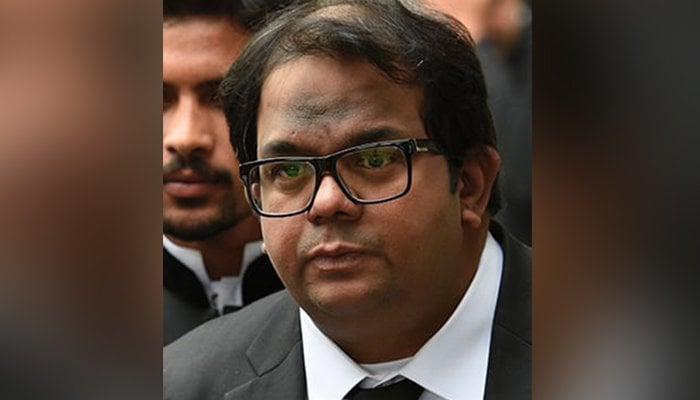 PTI founder stops Faisal Chaudhry from providing legal assistance on jail cases