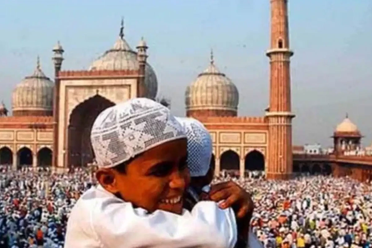 Eid ul Fitr being celebrated across Pakistan with prayers for unity, peace, prosperity