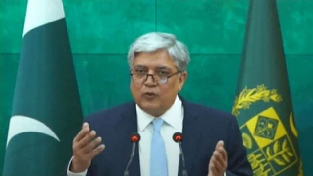 ‘US weapons left in Afghanistan serious problem for peace in region’