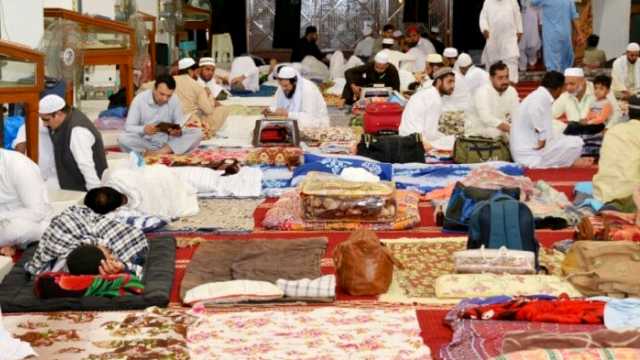 Itikaf 2025 begins in Pakistan today – Mosques finalize preparations and registration