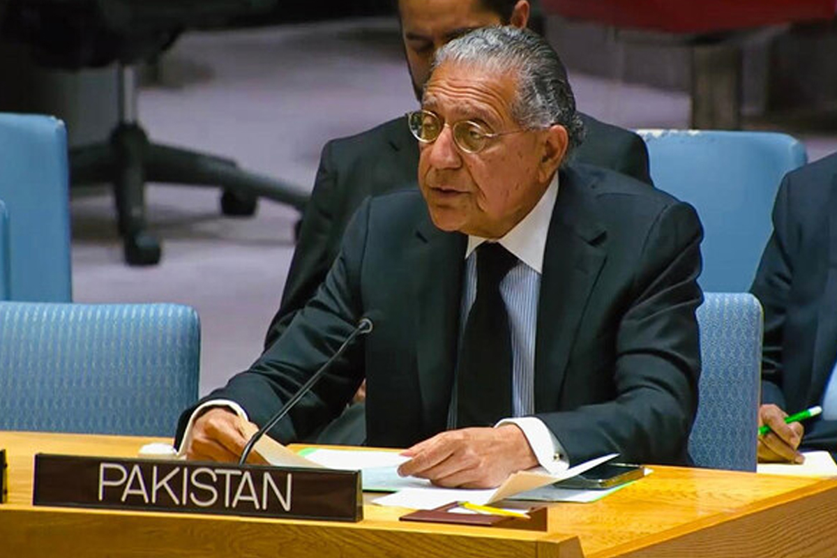 Pakistan condemns Israeli airstrikes in Gaza, calls for urgent UN action