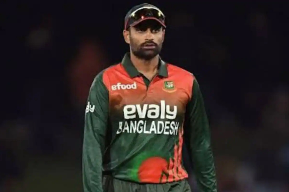 Tamim Iqbal taken to hospital after chest pain