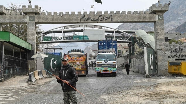 Torkham trade route reopens after 25 days