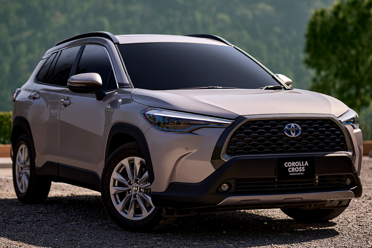 Toyota Corolla Cross Hybrid 2026 design