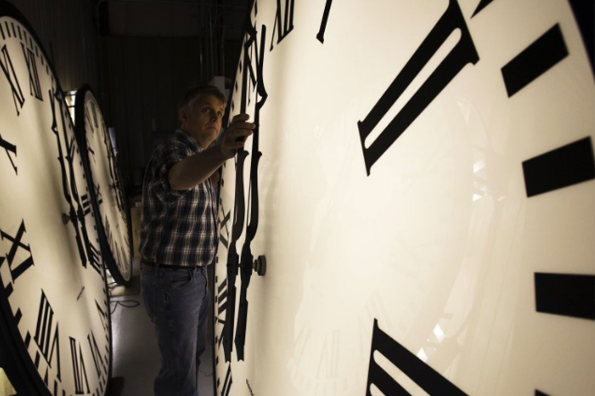 Why clocks go forward in UK today?