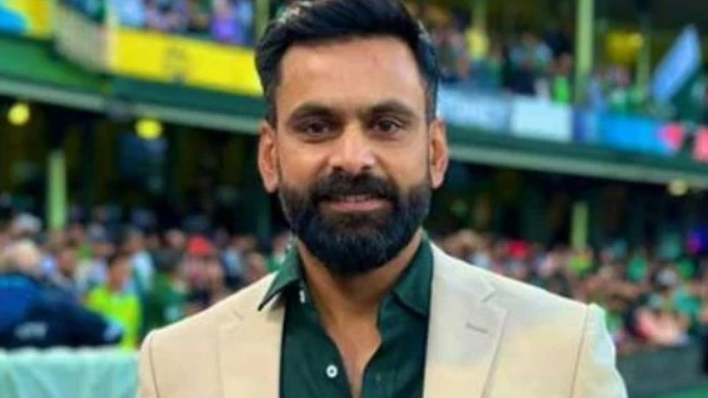 Hafeez takes a dig at 90s cricket legends