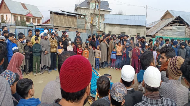 Kashmiri Muslims living example of humanity, brotherhood and religious tolerance