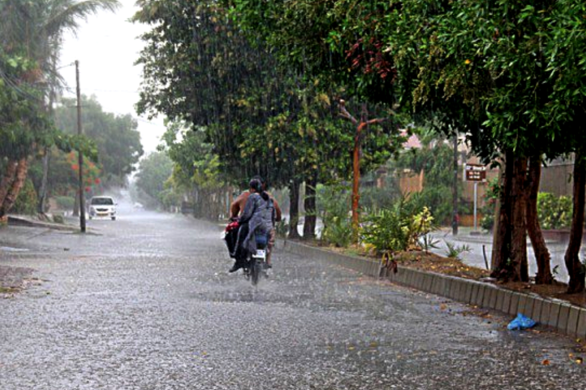 Pakistan weather update: Thunderstorms, rain, and strong winds forecasted today