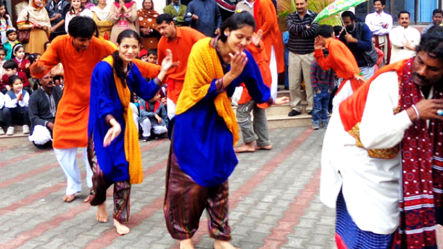 Punjab bans dancing and unethical activities in colleges