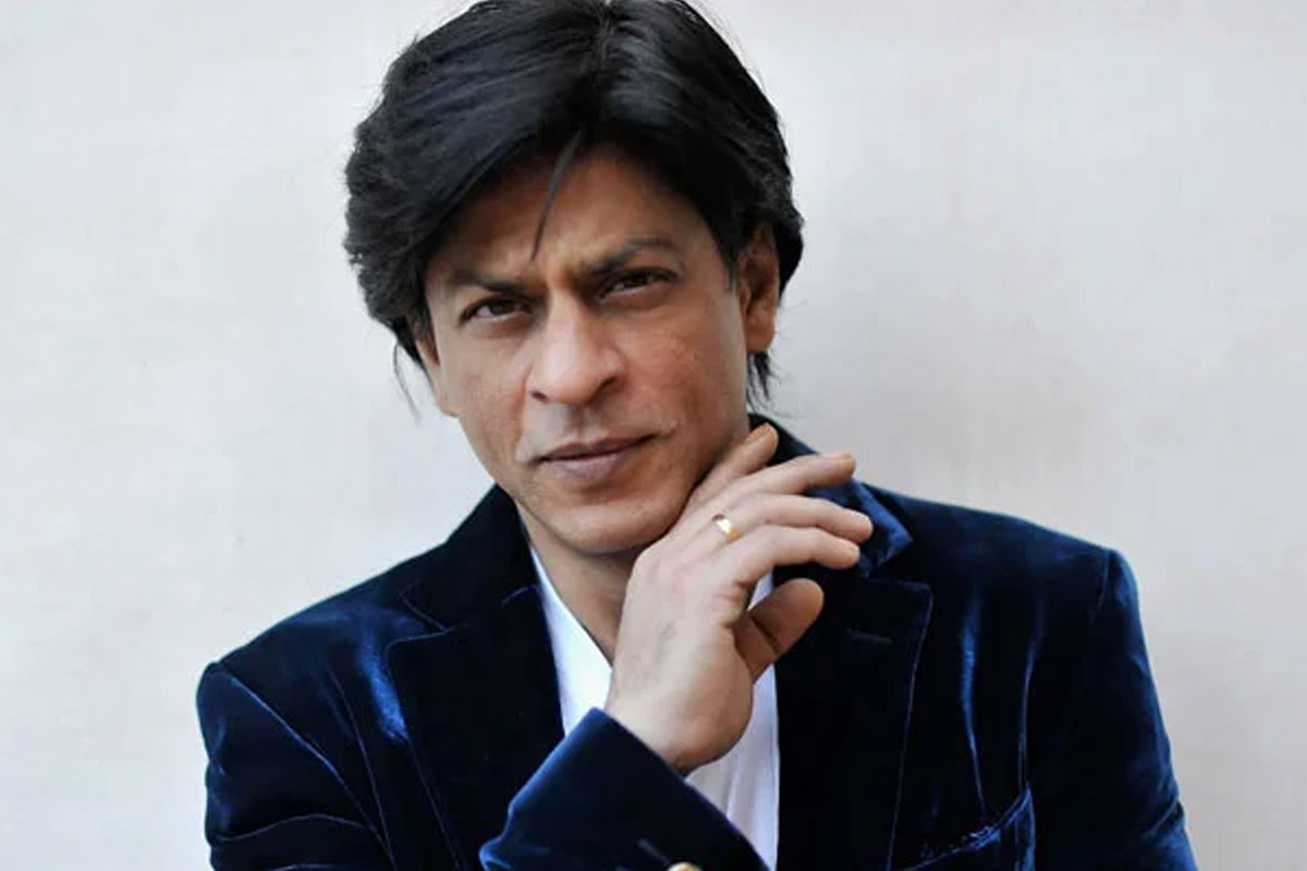 Why does Shah Rukh Khan sleep only 3 hours a night?
