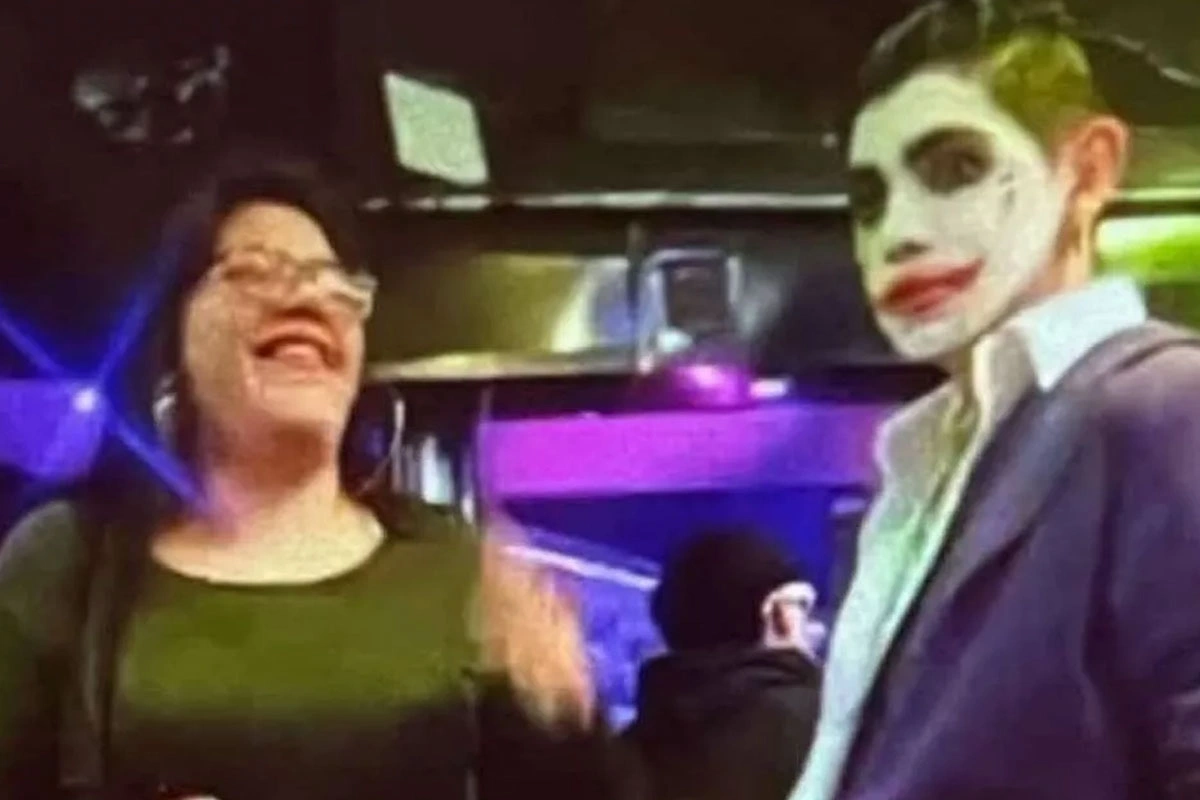 Batman Villain Nightmare: Joker Lookalike Stabs Man to Death