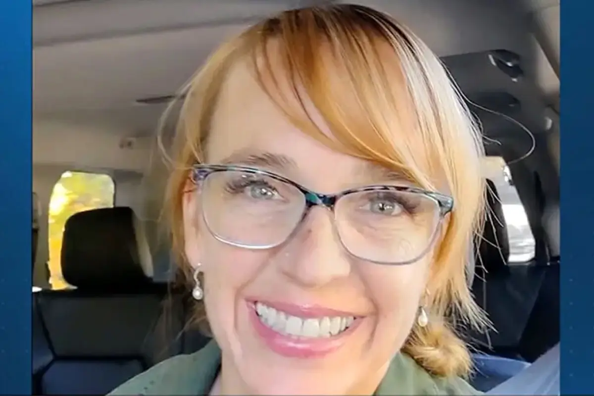 Carolyn Sanger Dies After Tragic Fall While Hiking With Kids in Massachusetts