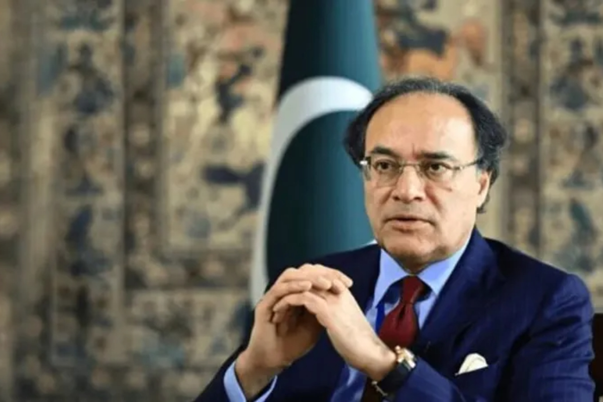 Economy on right track, inflation under control :FM