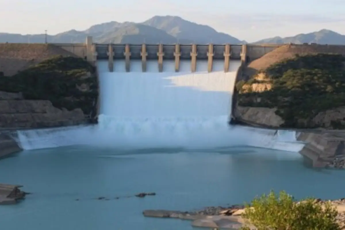 Punjab government accuses Sindh of drawing more water than allocated in letter to IRSA