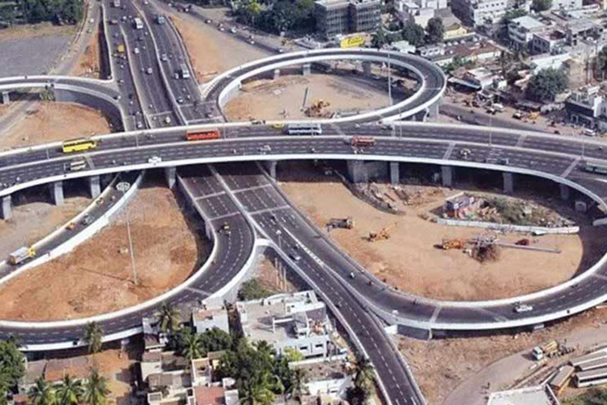 Sindh Government introduces new road safety measures for Karachi