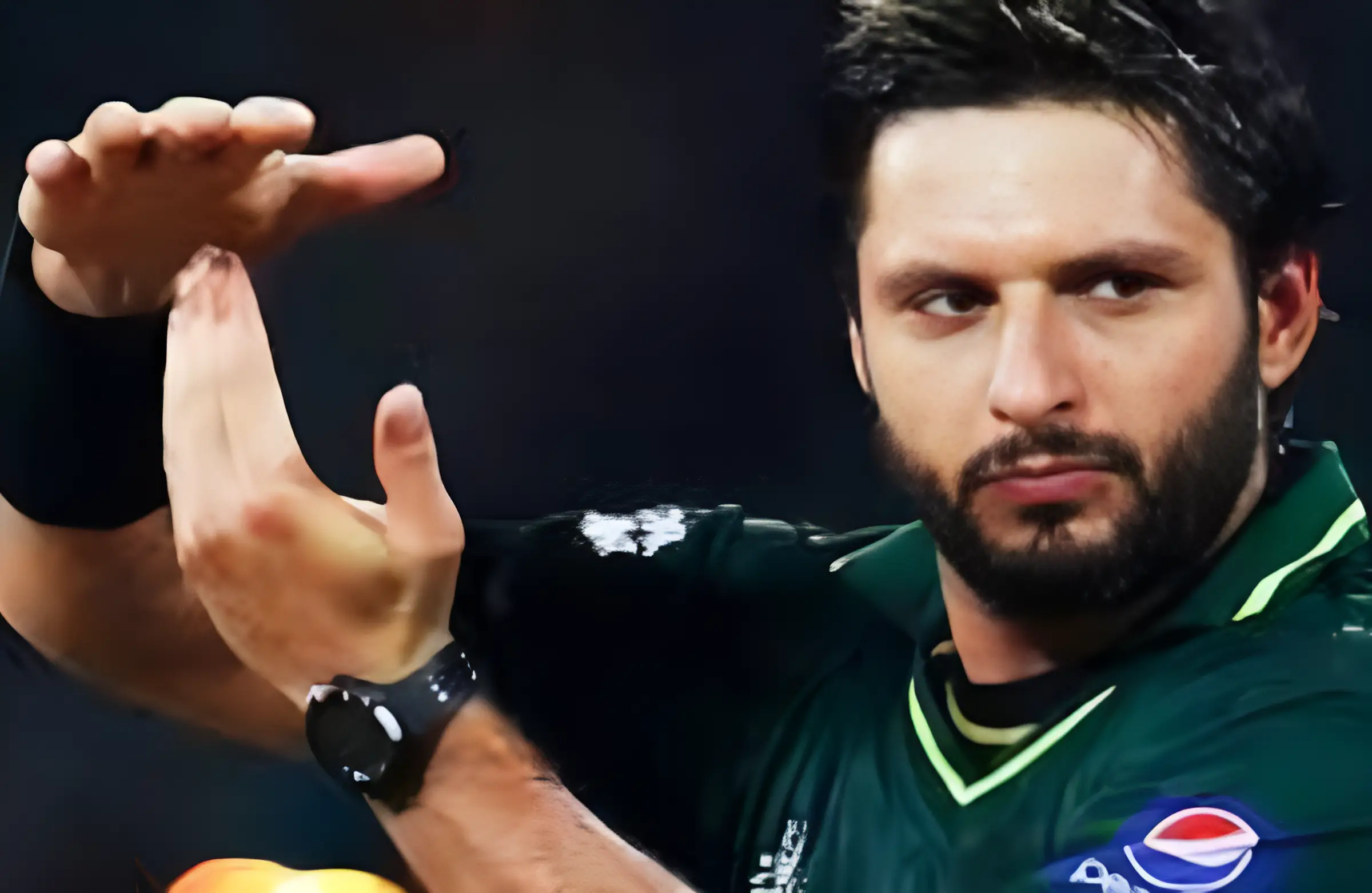 Shahid Afridi sends strong message to India