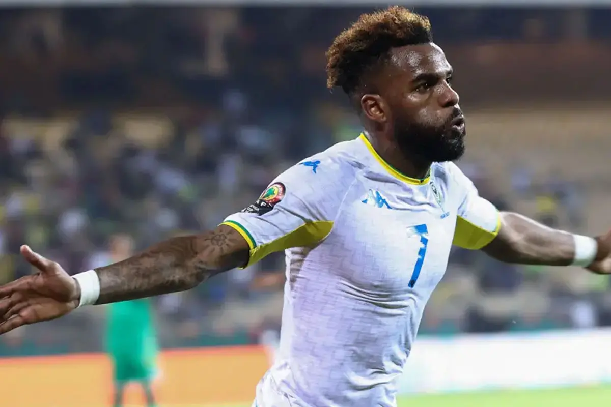 Gabonese football star Aaron Boupendza dies suddenly at age 28