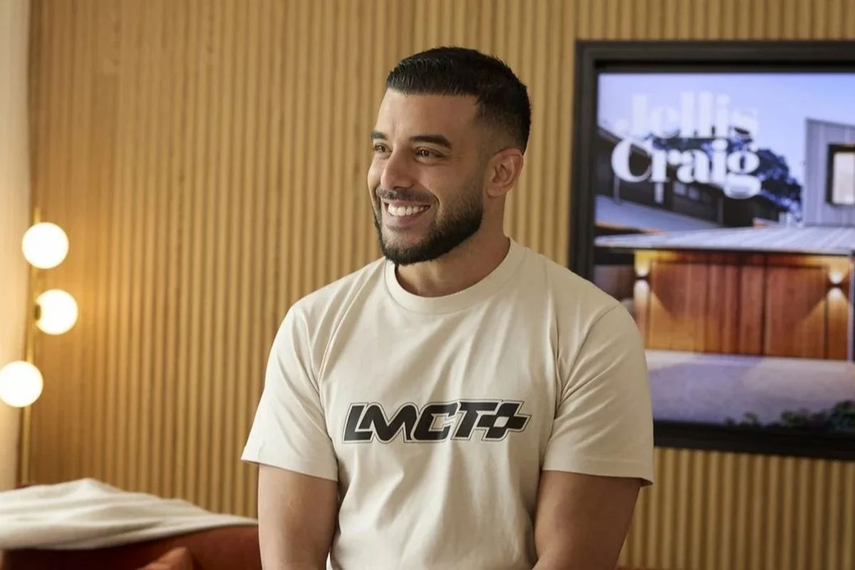 Who is Adrian Portelli? Wife, Net Worth & Wiki