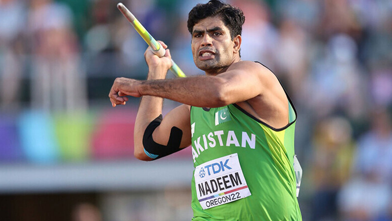 Pakistani athlete Arshad Nadeem’s performance acknowledged by Indian official site