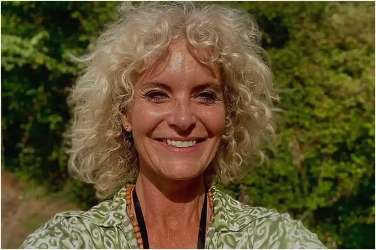 Tracy Shaw Stuns Fans with Youthful New Selfie