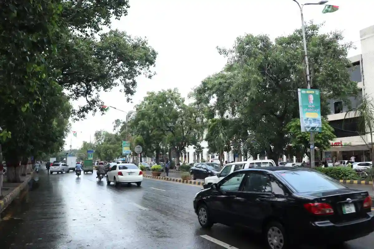 Lahore Weather Update: Stay Safe Today as Heat Soars to 42°C