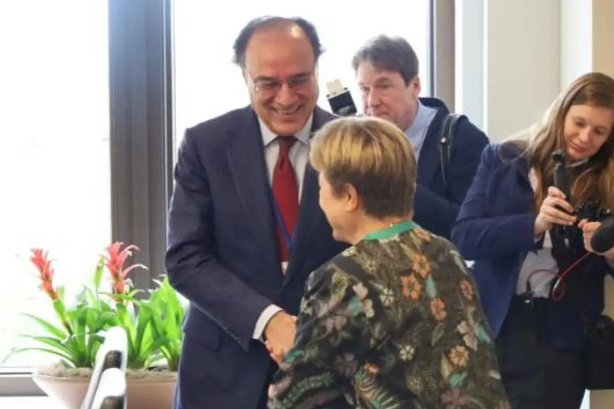 Finance Minister Aurangzeb Reaffirms Pakistan’s Commitment to Reforms During IMF Meeting