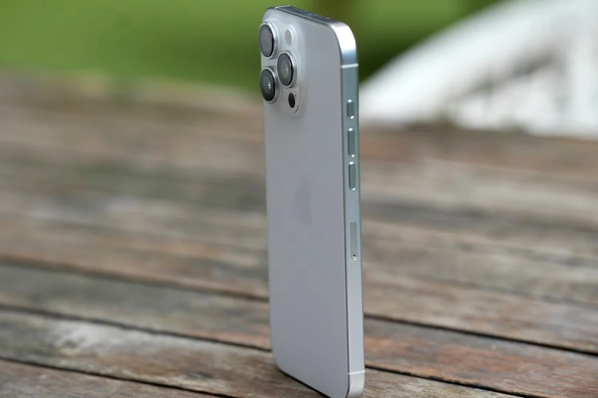 iPhone 16 Pro Max new custom value in Pakistan – May 2025