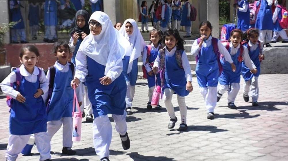 Sindh schools, colleges to begin summer vacations on June 1