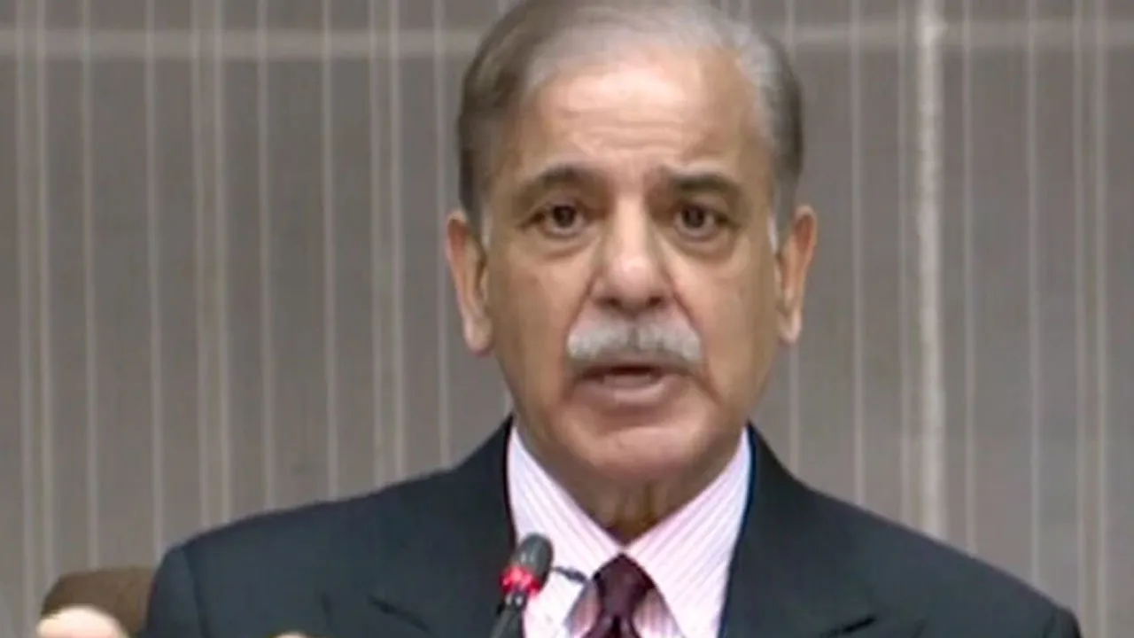 PM Shehbaz visits residence of later senator Sajid Mir