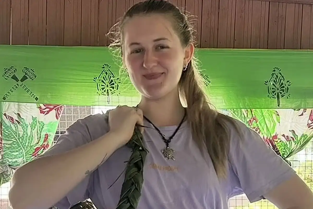 British Volunteer Isabelle Lythgow Hospitalised After Catching Parasite from Fijian Waterfall