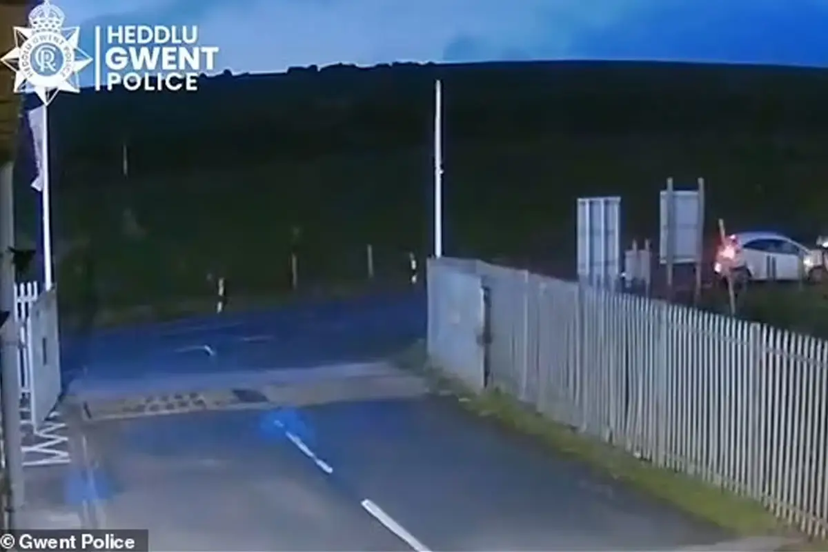 Father-of-Two Gareth Davies Killed in Car Crash After Dangerous Overtake Attempt in Merthyr Tydfil