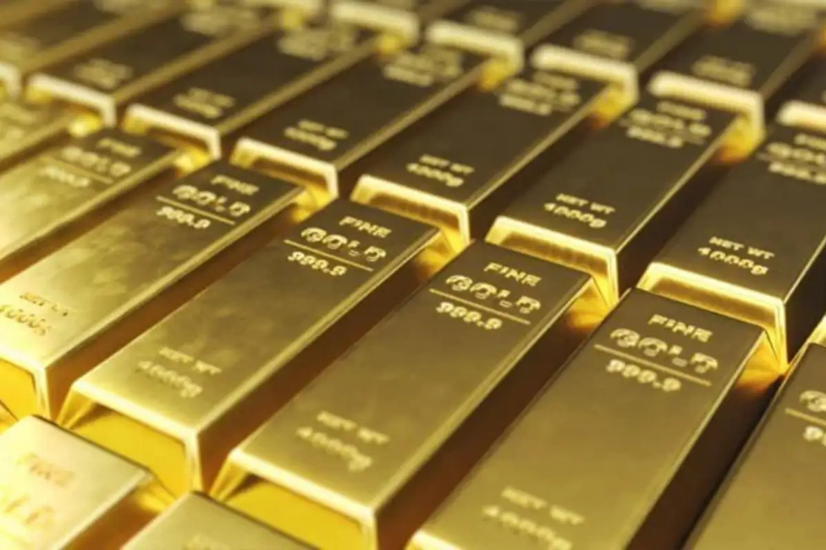 Gold prices decrease in Pakistan today