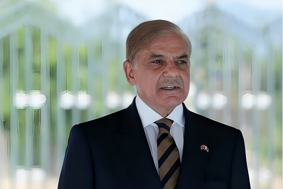 PM Shehbaz Sharif Heads to Tajikistan After Concluding Azerbaijan Visit