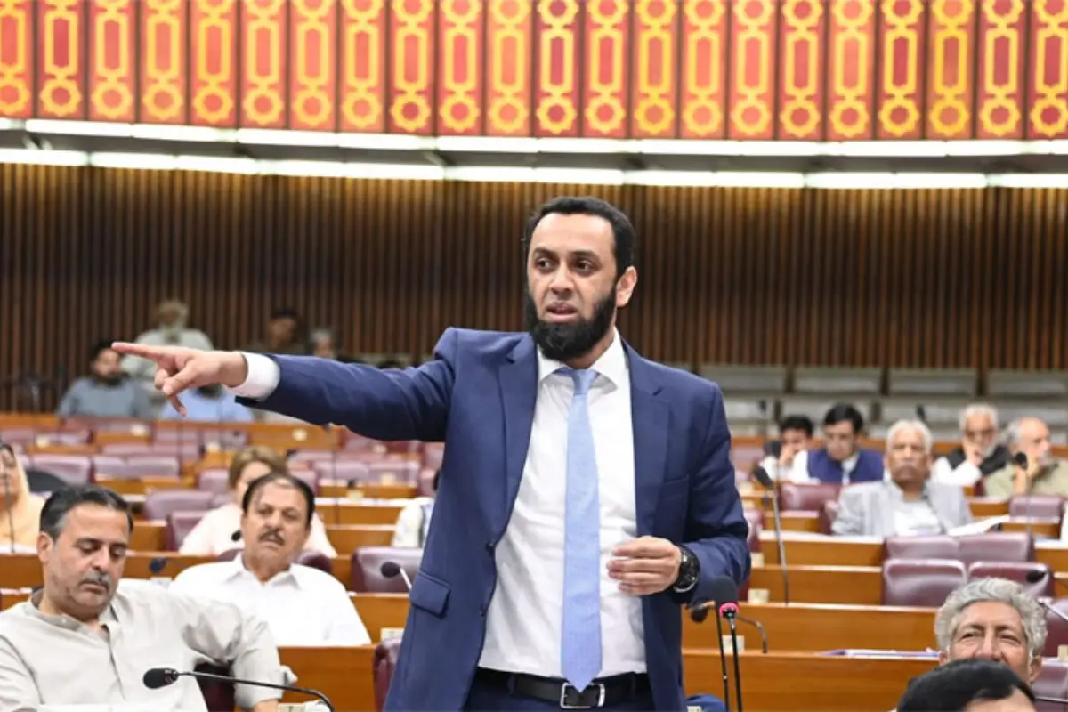 Enemy attacks children after defeat in conventional war: Tarar