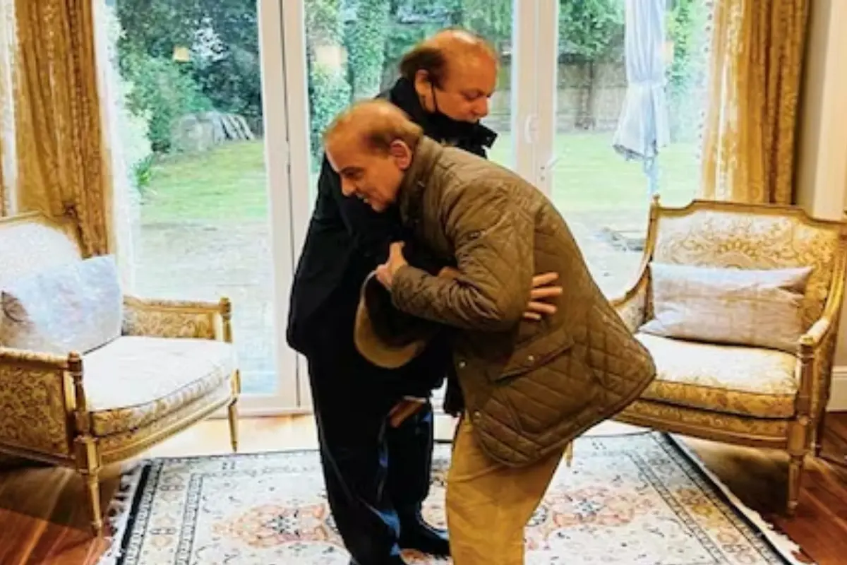 Shahbaz meets Nawaz after ceasefire with India
