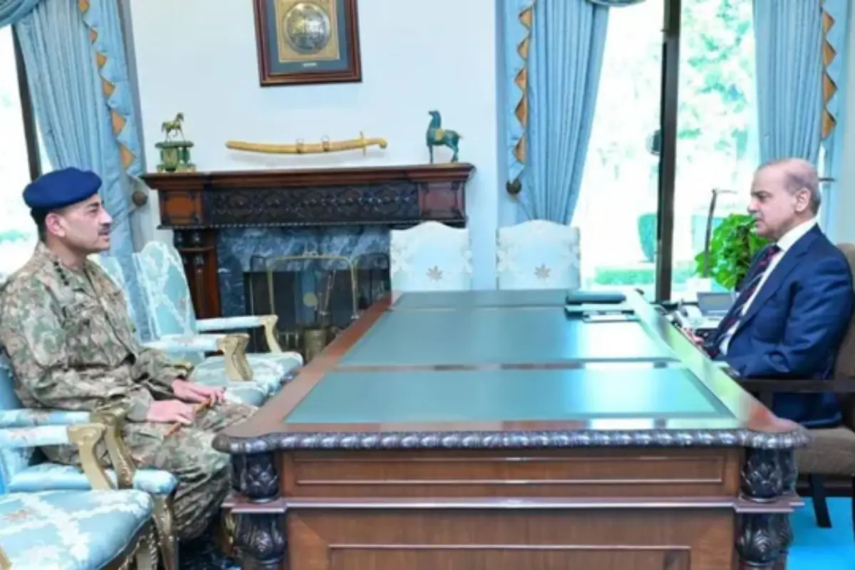 PM extends heartfelt facilitation to COAS as field marshal promotion