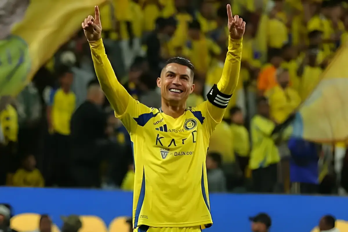 Ronaldo named highest-earning sports star for third year