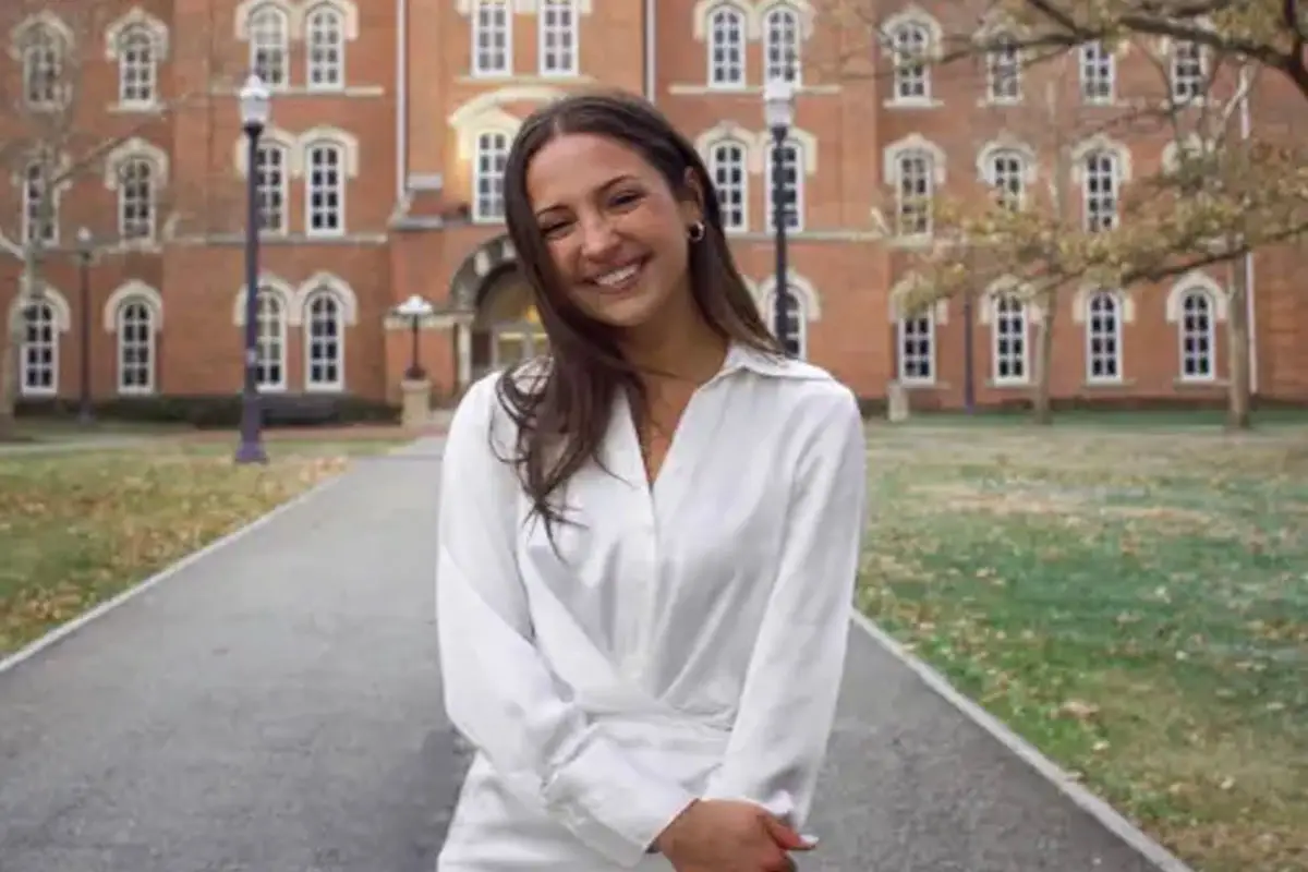 Love at First Flight: Ohio Woman Tanya Pidgorodetskiy Finds Romance with Pilot After Unexpected Airport Encounter