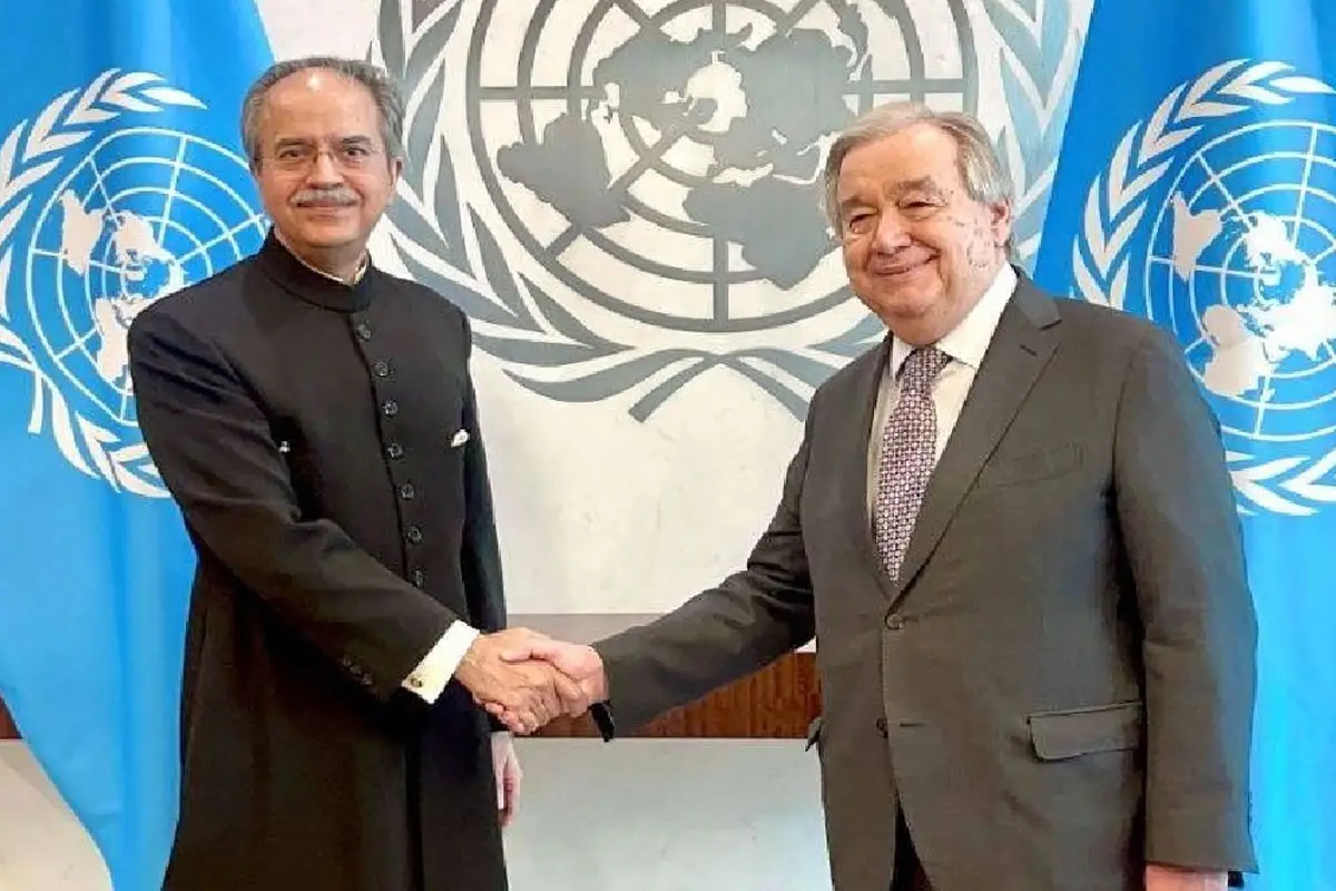 Pakistan’s Envoy discusses regional situation with UN Chief Antonio Guterres