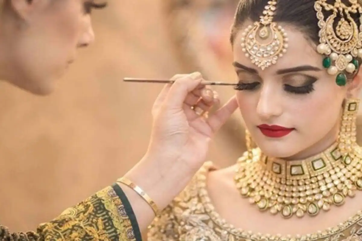 Vacancies announced for Pakistani female beauticians in Saudi Arabia: How to apply?