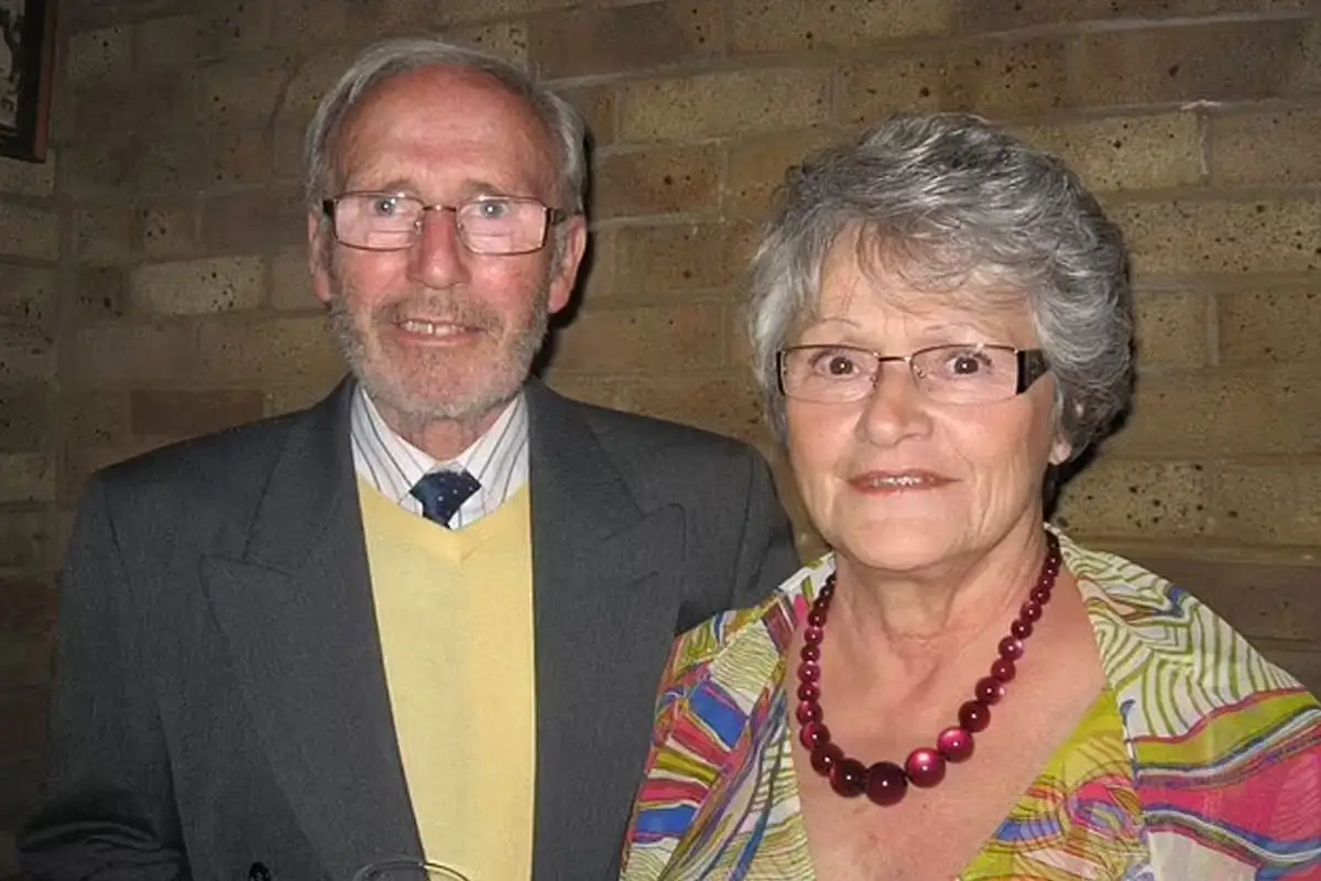 Widowed Grandmother Doreen Daniel Scammed Out of £27,000 in WhatsApp Romance Fraud