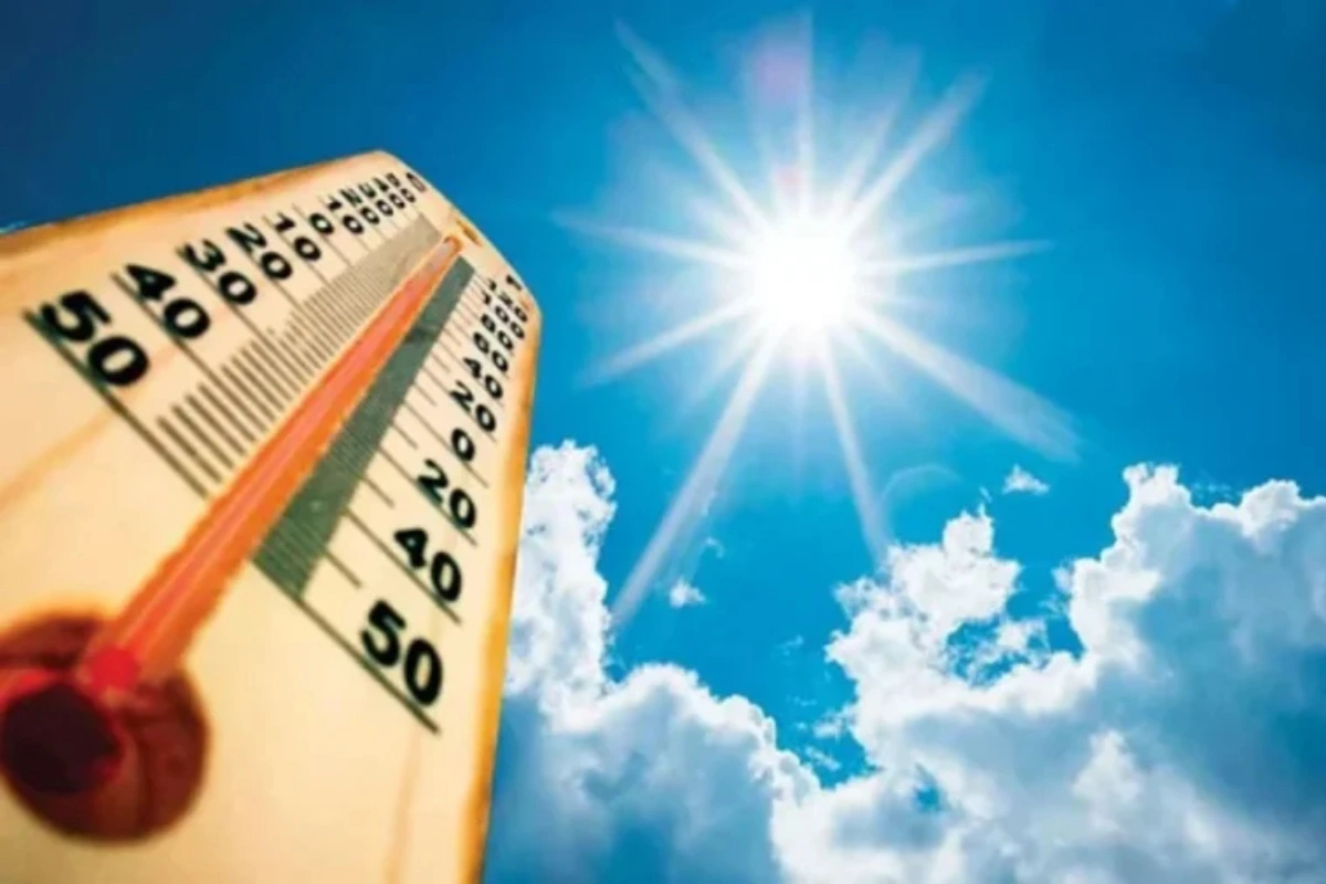 Karachi Weather Today: RealFeel Hits 43°C as City Swelters Under Hot Sun