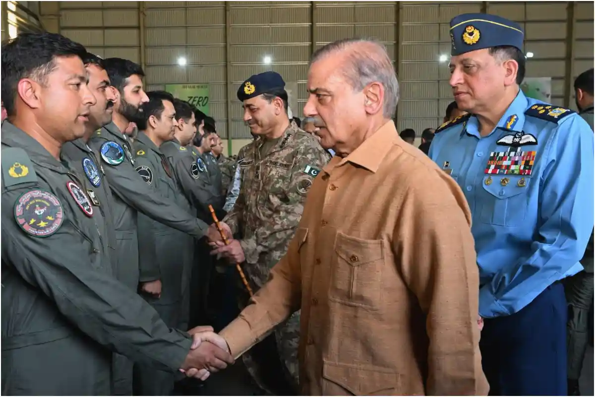 PM Shehbaz Sharif lauds PAF’s combat excellence during visit to Kamra Airbase