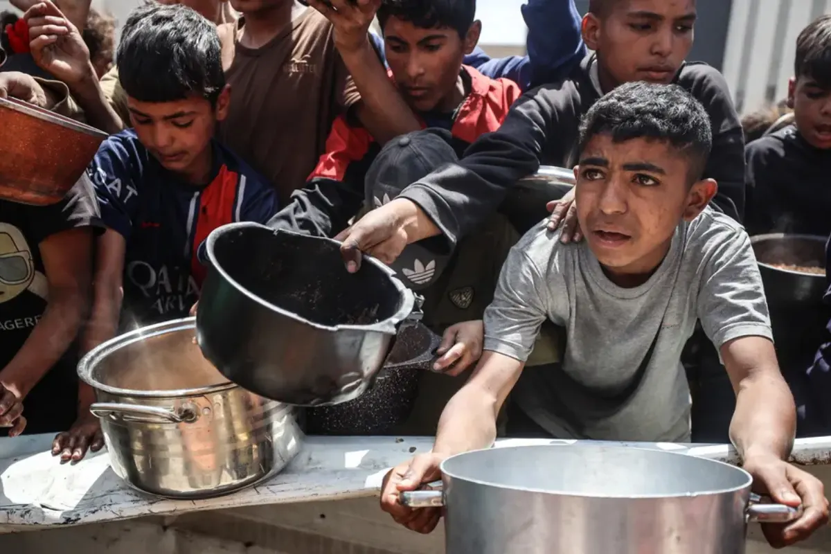 Pakistan Urges UN Security Council to Act Decisively as Palestinians Face Israeli Violence, Starvation