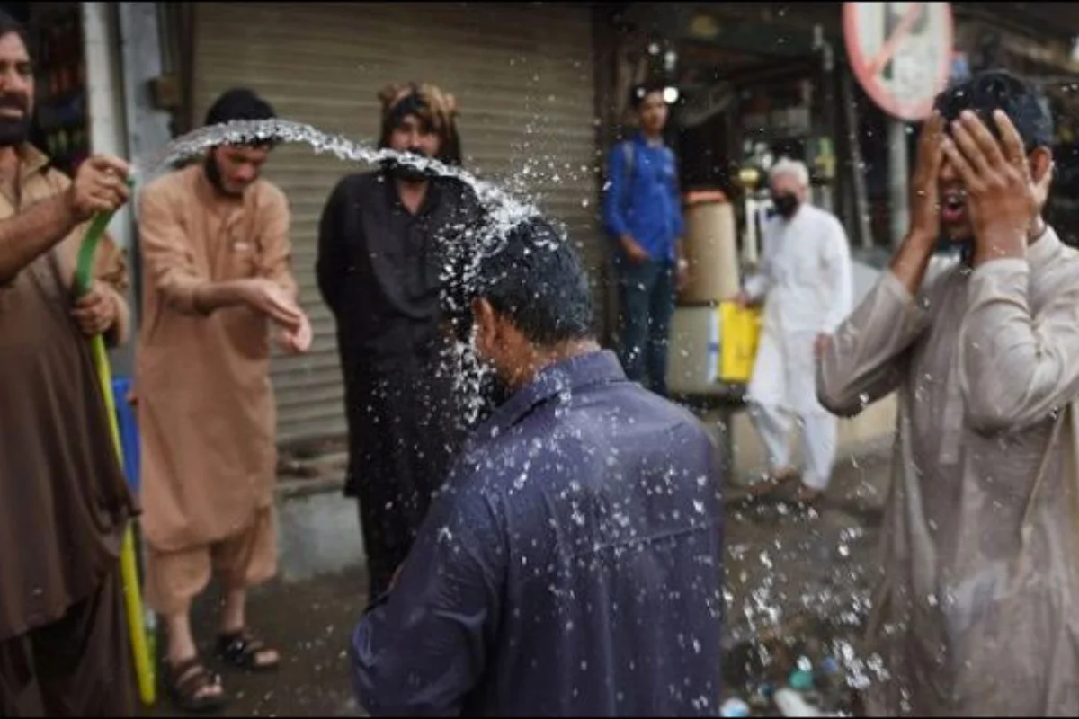 Karachi Weather Update: Brace Yourself for Intense Heat – But That’s Not All