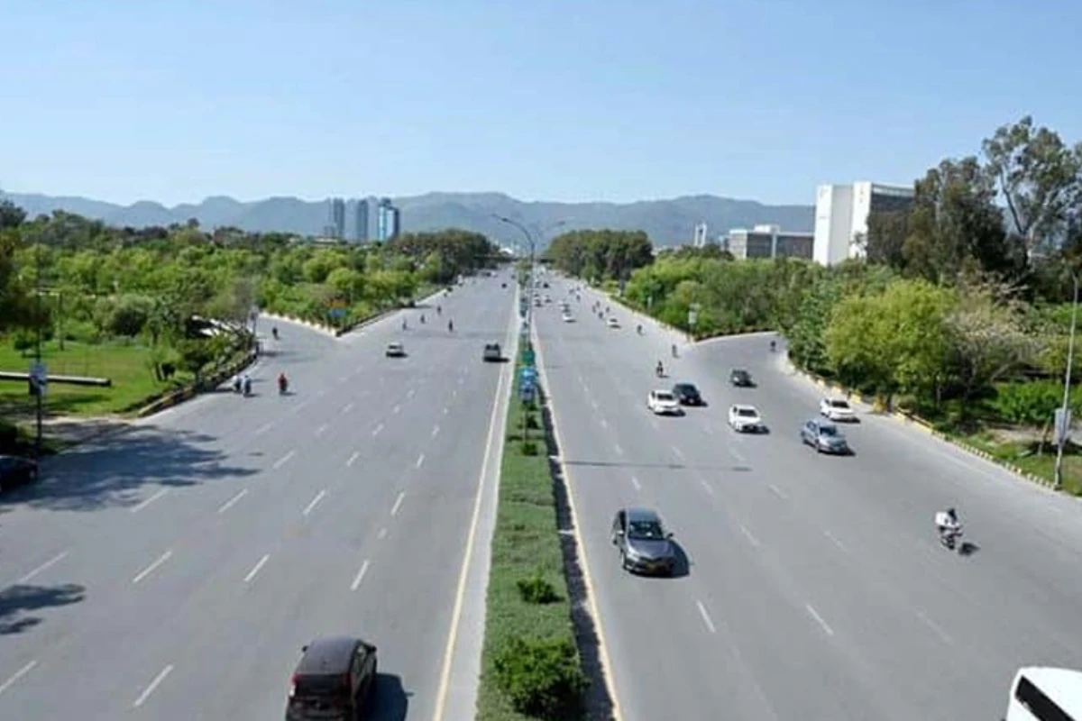 Islamabad Weather Today: Blazing Sun, Zero Clouds, No Relief