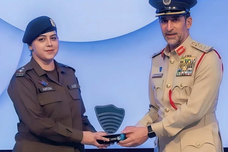 Who is Anam Sher Khan? Pakistani Police Officer Receives International Award in Dubai